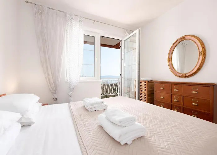 Apartament Cozy Bosnjak, Sea View With Terrace Near Opatija *