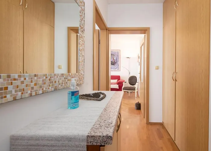 Cozy Bosnjak, Sea View With Terrace Near Opatija Apartament Ičići