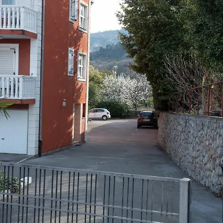 Cozy Apartment Bosnjak, Sea View With Terrace Near Opatija Ičići