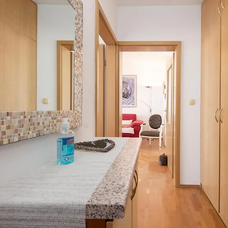 Cozy Bosnjak Near Opatija, With Sea View Terrace, Air Condition, Free Private Parking Apartment Icici