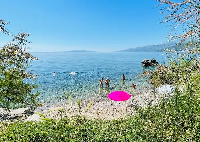 Cozy Bosnjak, Sea View With Terrace Near Opatija Apartment *